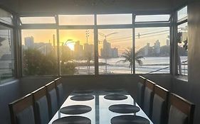 Apartamento PÉ NA AREIA